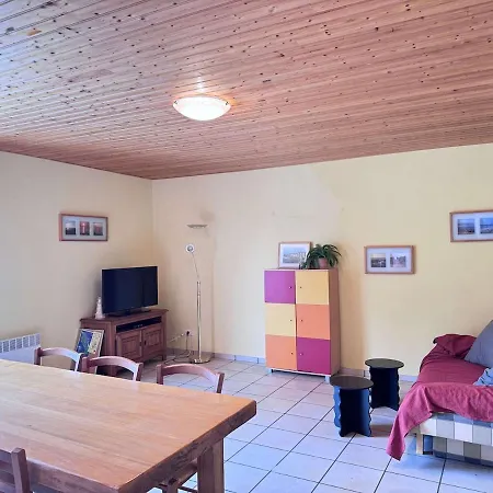 Casa vacanze La Pierre Lotie *